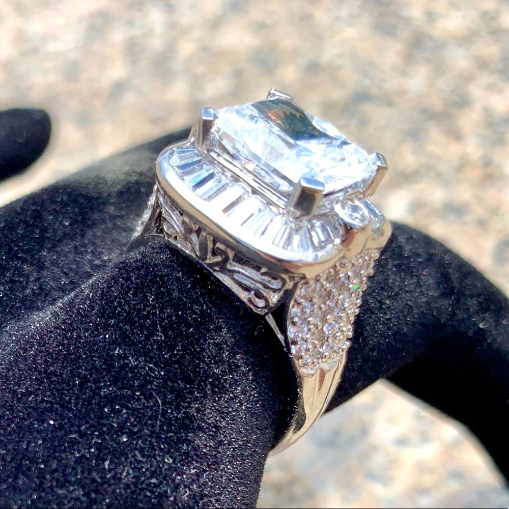 🔥🔥NBW VICTORIA WIECK STERLING SILVER RING🔥🔥 - Picture 2 of 2